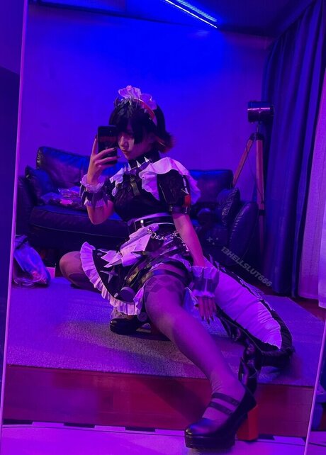 mannequin asiatique onlyfans belle nue des photos