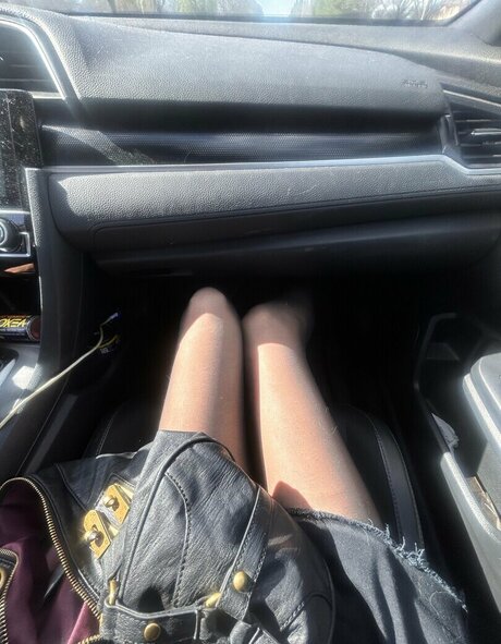 Moongirlevie modèle joli image