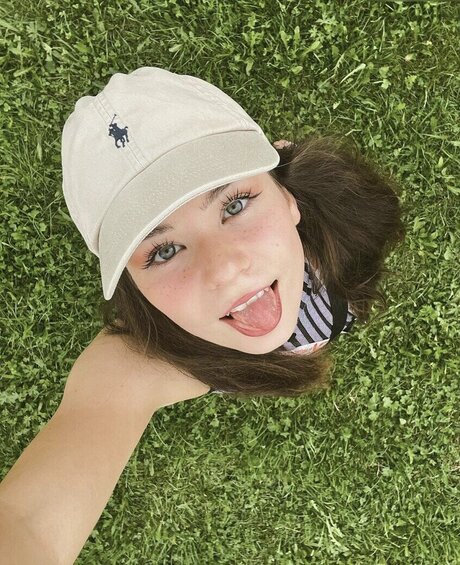 nadinebreaty actrice de sexe des photos