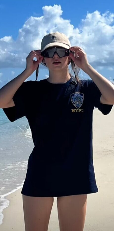 nadinebreaty modèle de sexe images