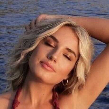 Laura Block belle star du porno des photos