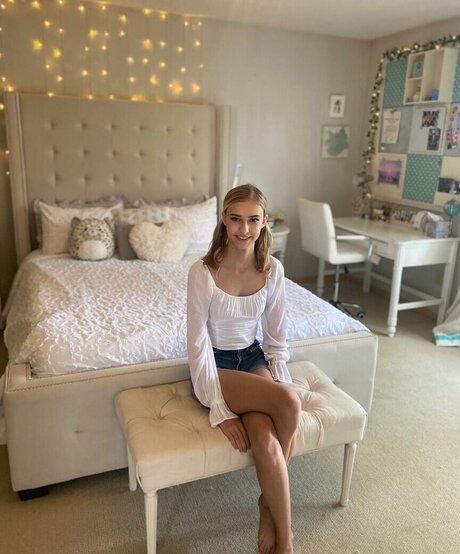 Claire Jameson modèle img