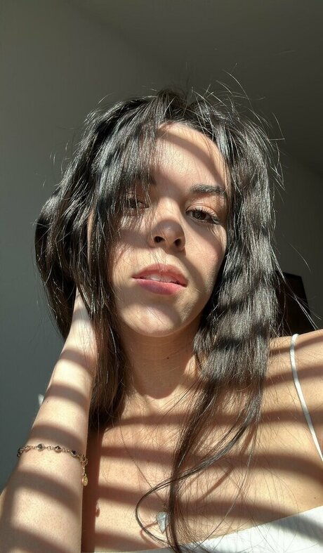 imamethystt modèles nus des photos