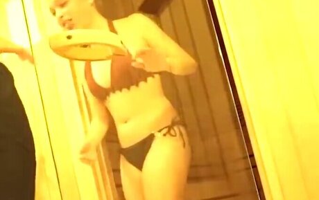 adolescente brune onlyfans assez chaud galerie