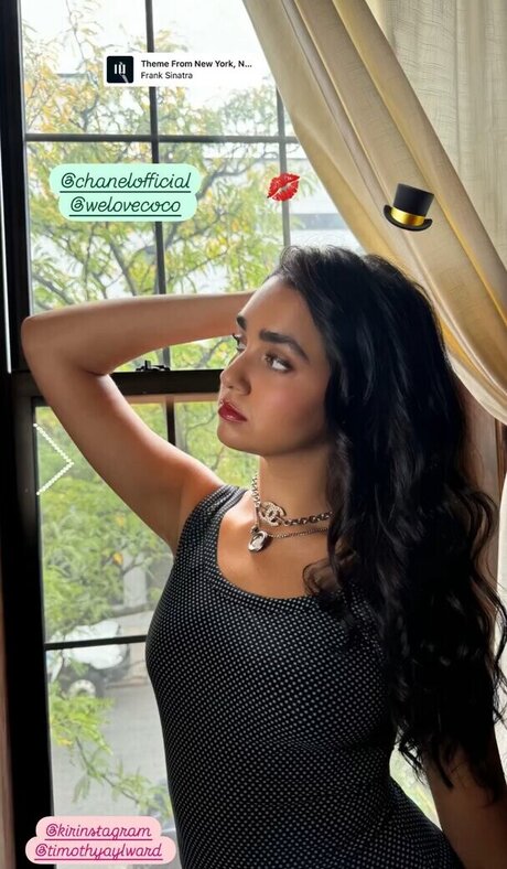 Geraldine Viswanathan modèle chaud photos