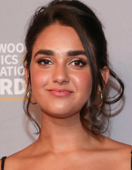 Geraldine Viswanathan meilleure étoile images