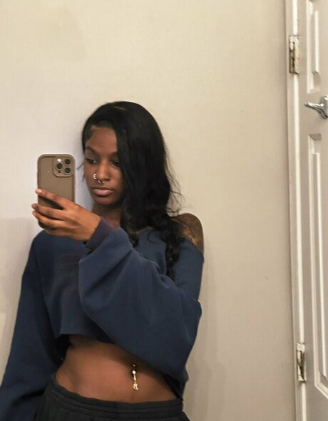 lauryntierre star érotique galerie