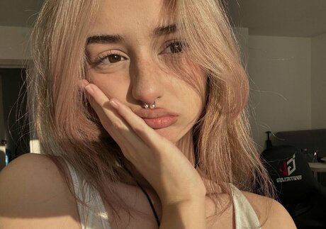 pavuk1 0 étoile sexy img