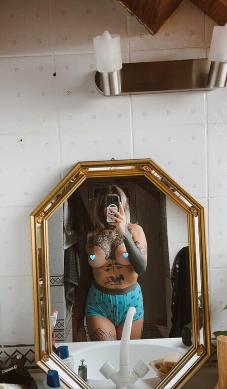 divinement bon étoile exclusive photo