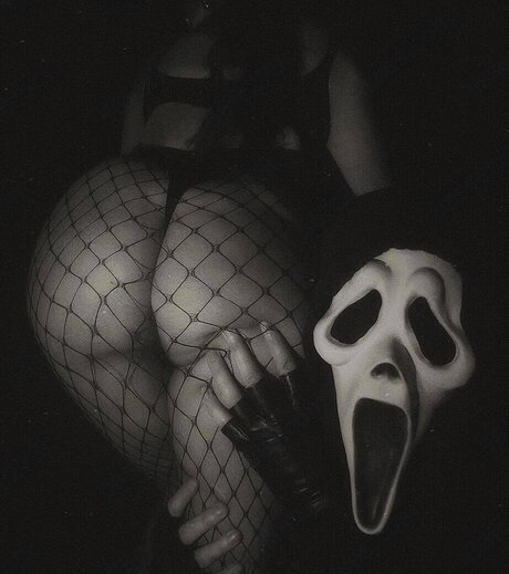 TylaASMR actrice de nus archive