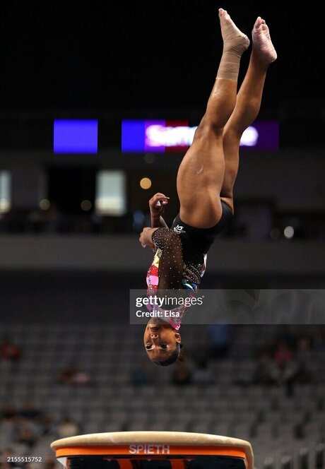 twink poilu onlyfans bel adulte photos