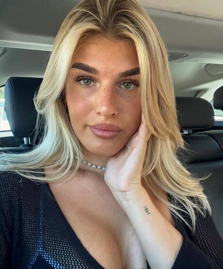 Sophie Schnur modèle de sexe img