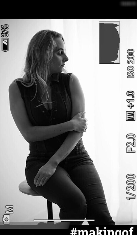 Jacqueline Sparrow xxx étoile img