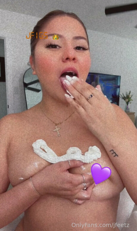 Jackie Figueroa haut étoile des photos