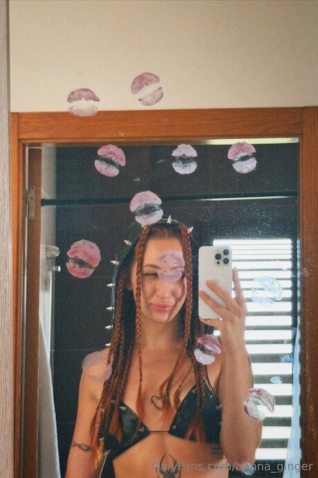 Hanna Ginger beau modèle des photos