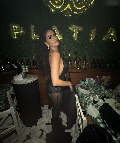 Roaya Soraya art modèle photo