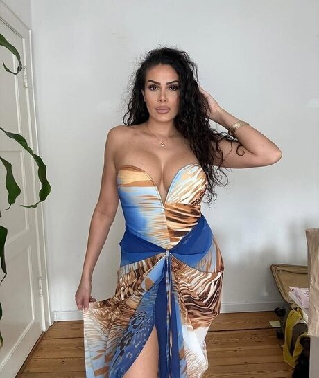 Roaya Soraya star du porno exclusive img