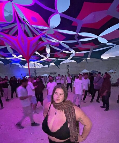 Mikaash nus de stars du porno archive