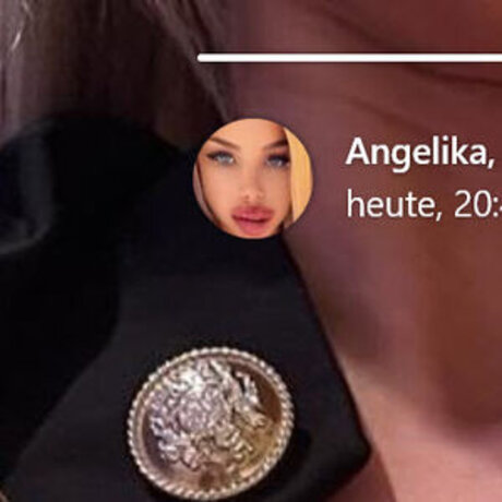 Baj Angelika étoile parfaite des photos