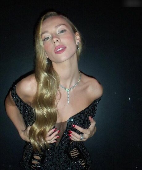 Ester Exp sito star du porno parfaite photo