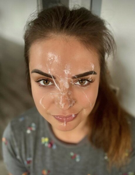 chatte parfaite onlyfans haut gratuit archive