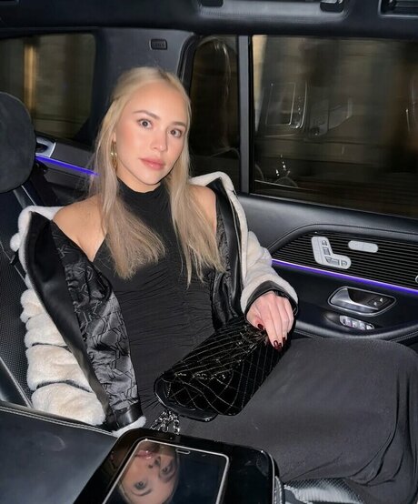 Agnessa Kosogon star du porno exclusive img