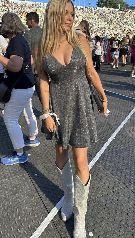 cheveux bouclés ado onlyfans haut hd galeries