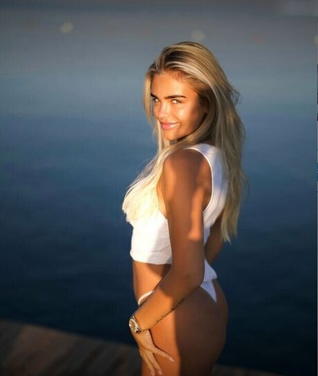 Maxime Ocasek actrice adulte photo