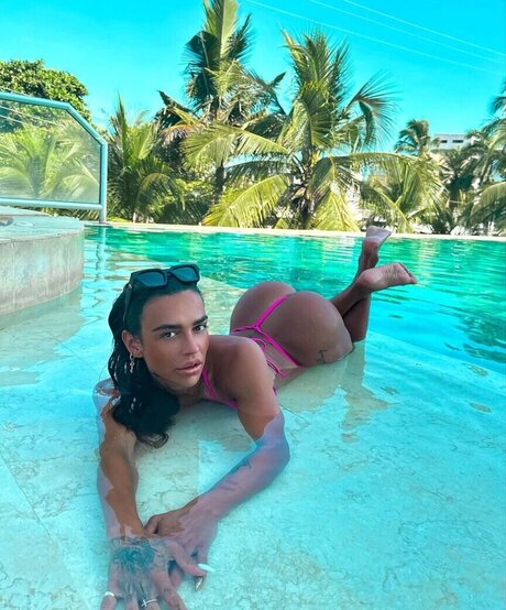 Anny Marry nus étoiles archive