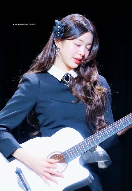 Jang Won young mannequin photos