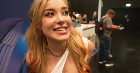 chatte giclante onlyfans hd gratuit img