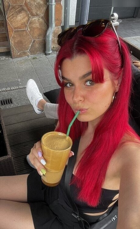 chatte parfaite onlyfans les meilleurs nus des photos