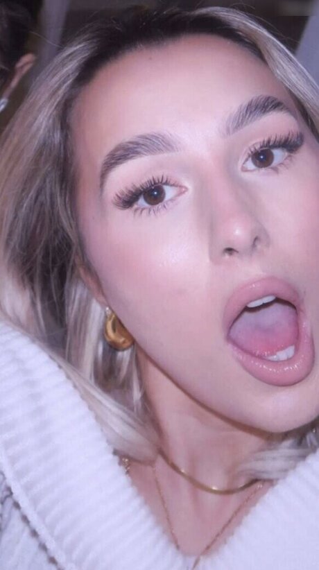 bbw brune uniquementfans parfait archive