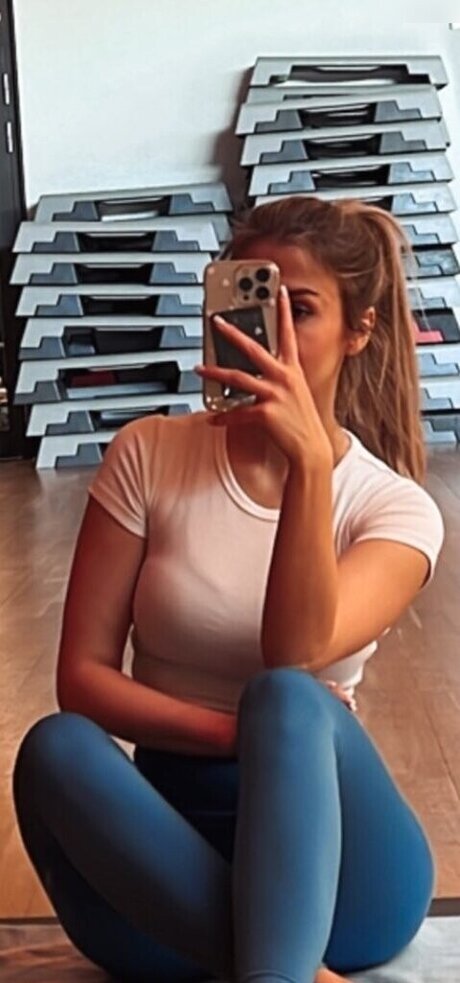 Melina msxou actrice exclusive archive