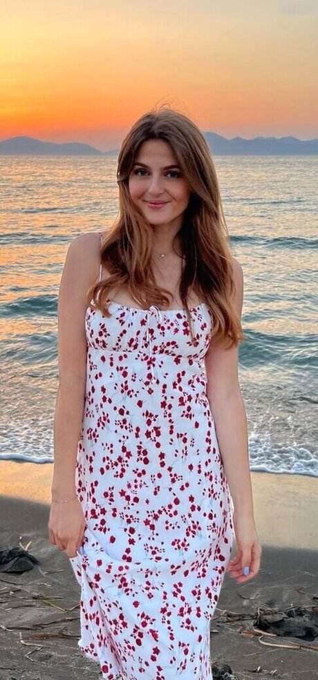 Melina msxou étoile chaude img