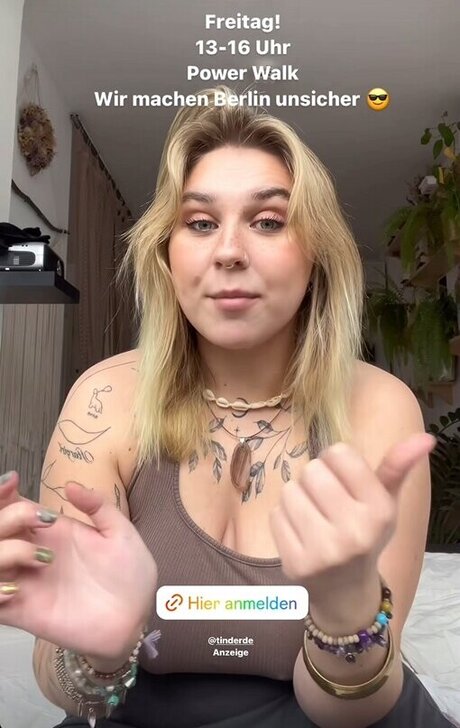 Viky kid actrice libre galerie