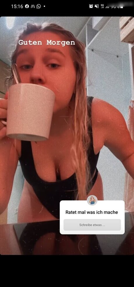 Viky kid joli modèle photos