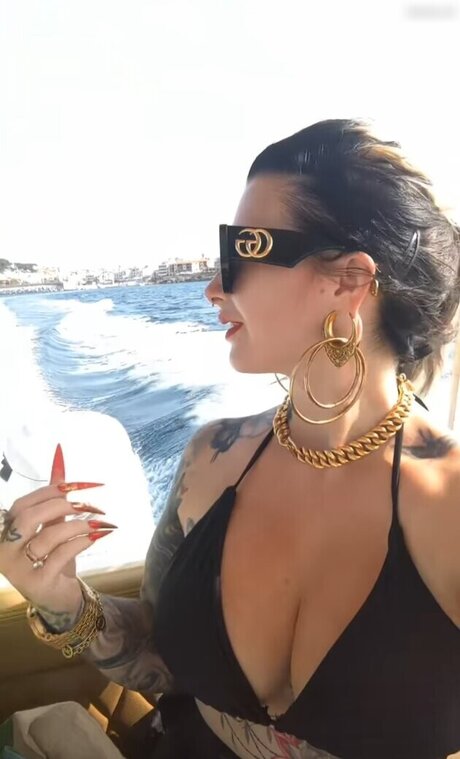 Lyn k44 haut de star du porno image