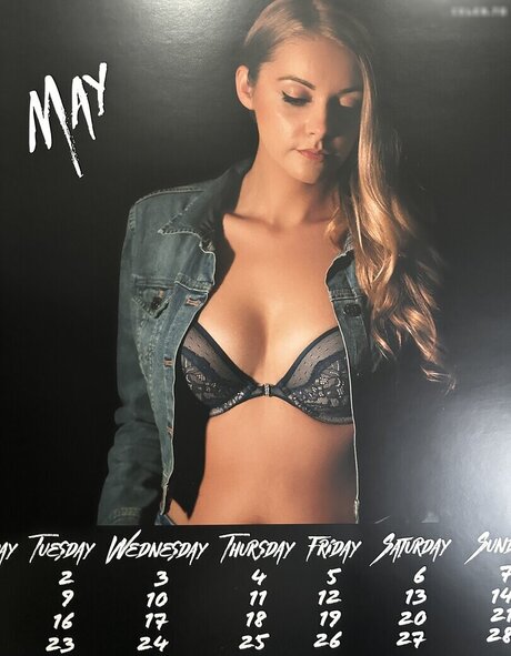 Sarah Milkowski nus star du porno collection