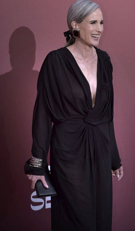 cosplay gros seins onlyfans meilleur gratuit photos