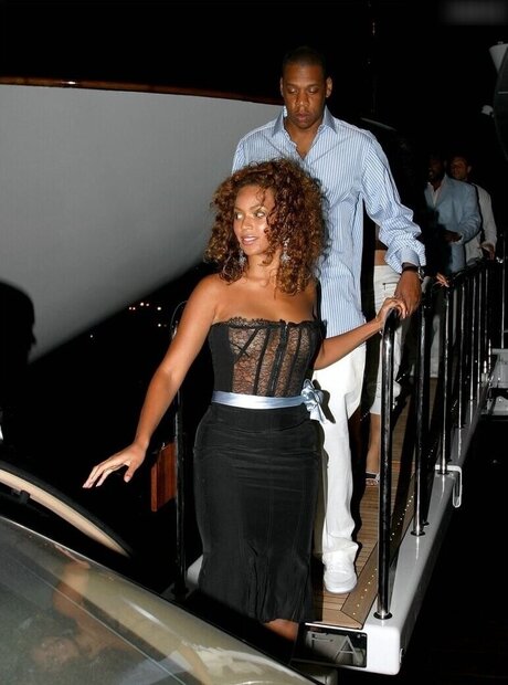 grosse bite baise onlyfans nus pornographiques photos