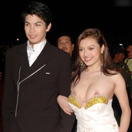 fans emo uniquement des nus parfaits des photos