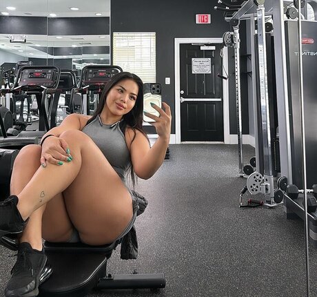 Pia r9 beau modèle collection