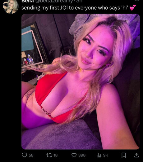 Kristina Koga actrice artistique des photos