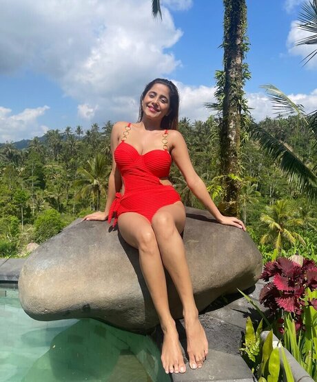 Kate Sharma belle étoile photos