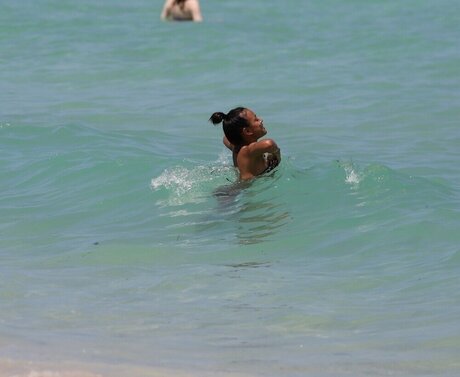 Karrueche Tran étoile sexy images