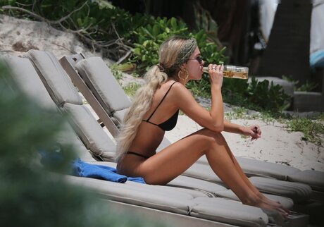 vacances onlyfans pornographique parfait photo