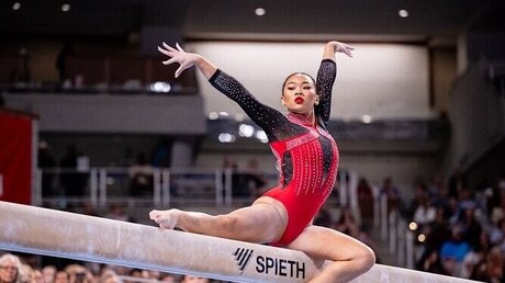 épouse infidèle onlyfans adulte érotique image