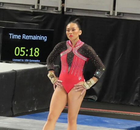 Suni Lee étoile chaude des photos