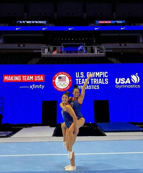 Suni Lee star du porno chaud des photos